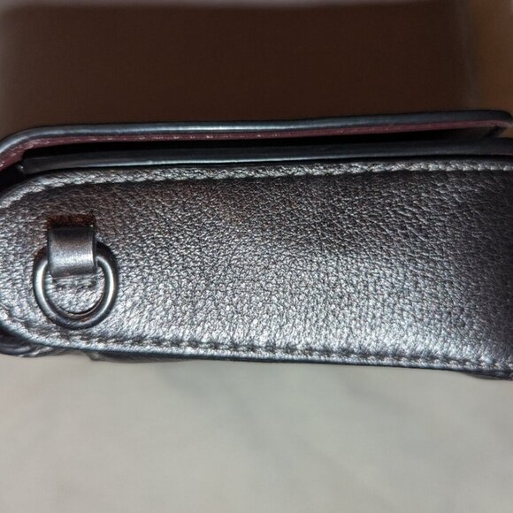Coach Dinky Bag, Metallic Graphite Signature Leather EUC - Picture 11 of 16